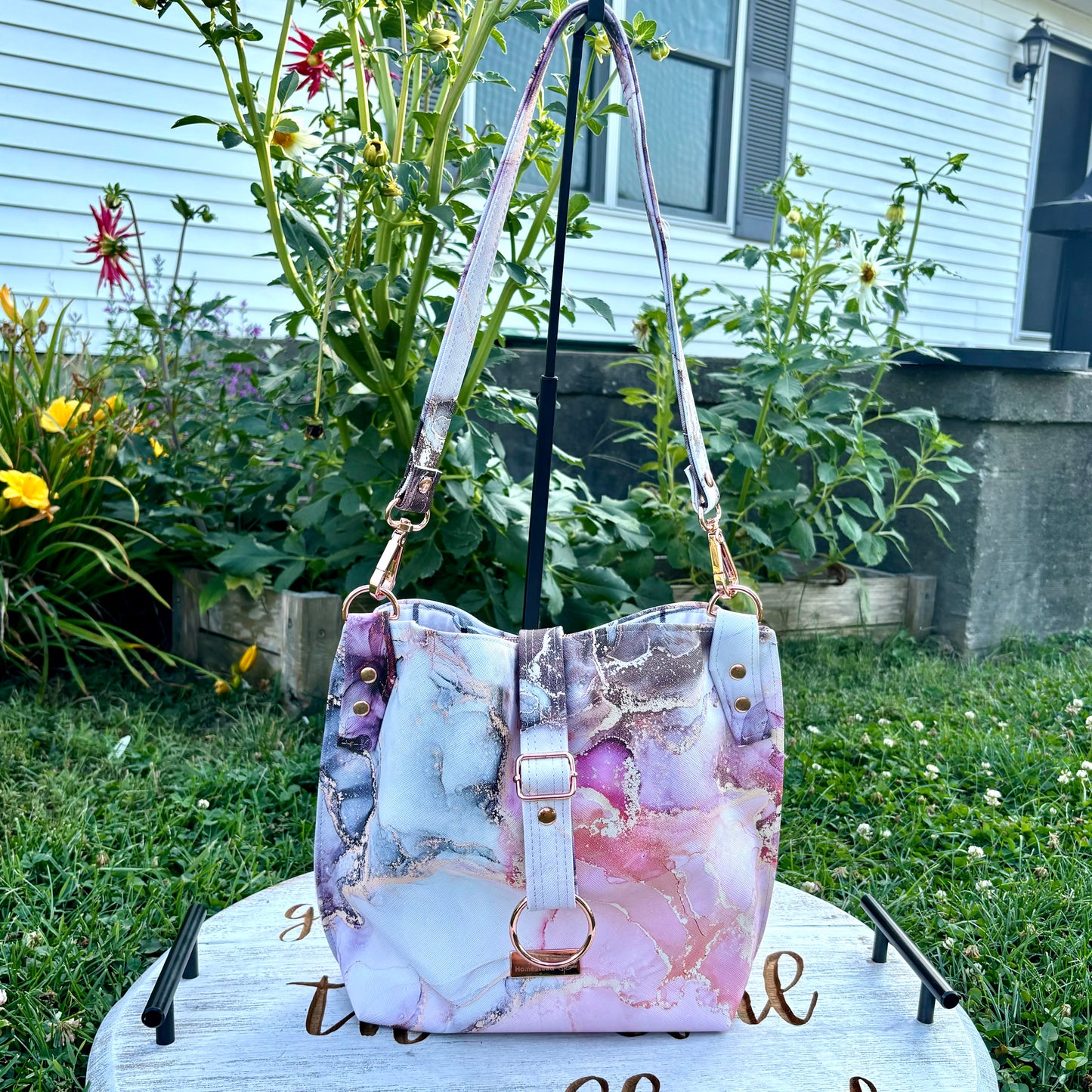 Handbags, Purses, and Wallets