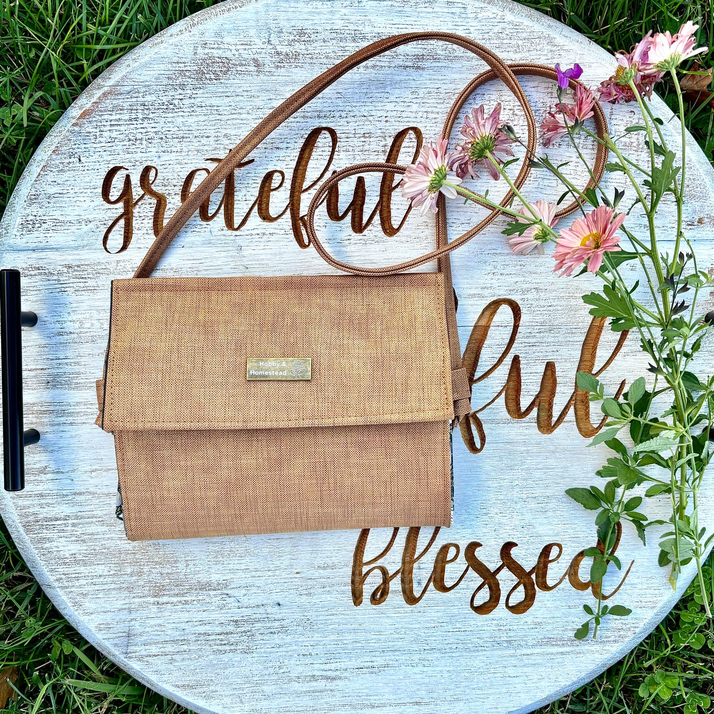 Handbags, Purses, and Wallets