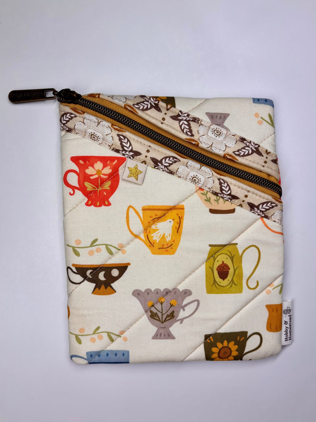 Hemingway Pouch